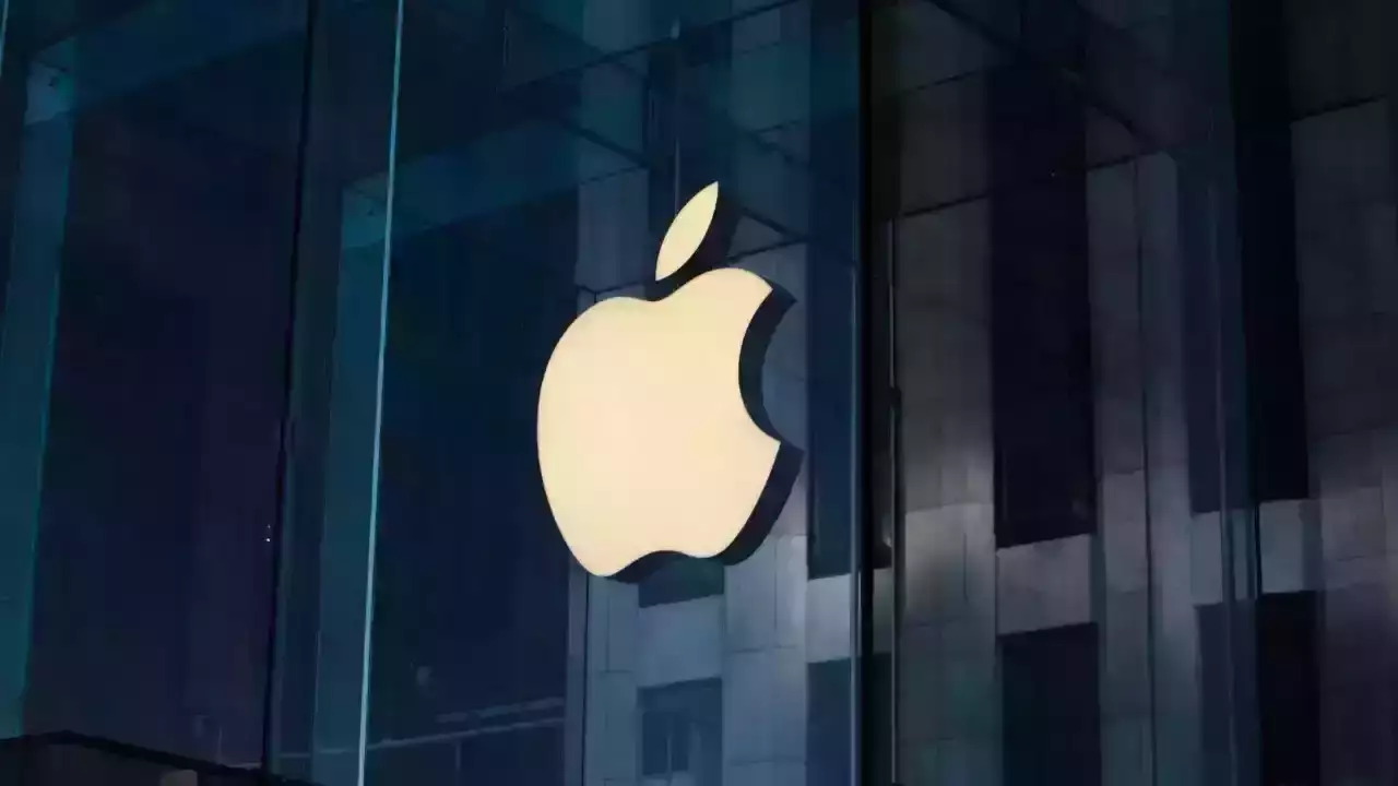 Apple ən yaxşı olduğunu iddia etdiyinə görə məhkəməyə verilib