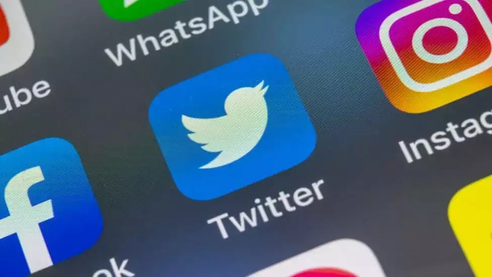  Twitter istifadəçi məlumatlarının sistemlərindən sızdırılmadığını deyir