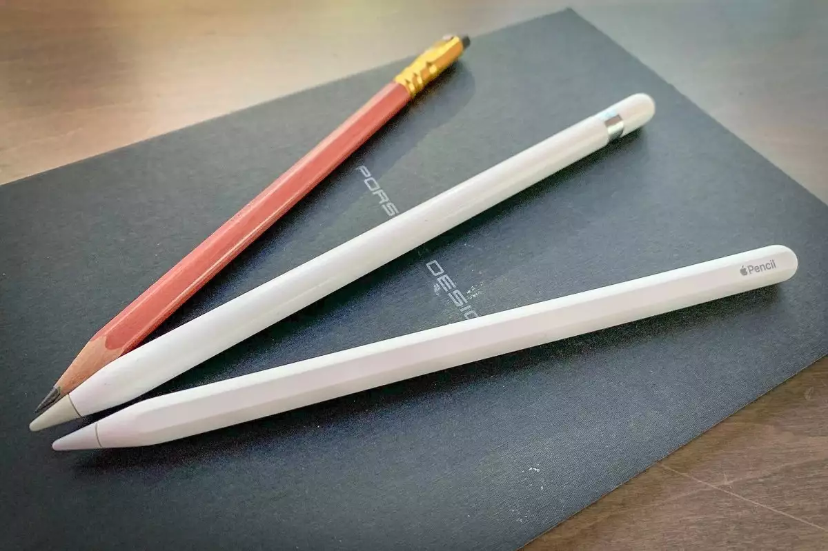 Apple real dünyadakı rəngləri qrafik redaktora köçürə biləcək yeni nəsil Apple Pencil-i patentləşdirib